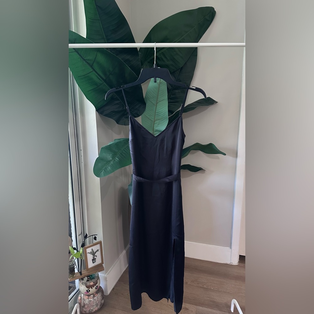 Abercrombie & Fitch Satin Belted Midi Dress - Picture 3 of 8